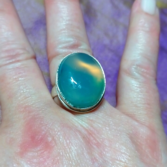 Green botswana agate ring size 8 cocktail glowy turquoise aqua handmade silver - Picture 3 of 4